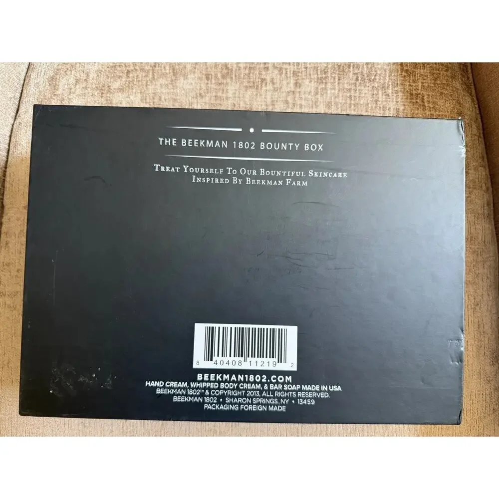 The William Beekman 1802 Bounty Box Goat Soap Lotions Cremes Skincare Gift Set